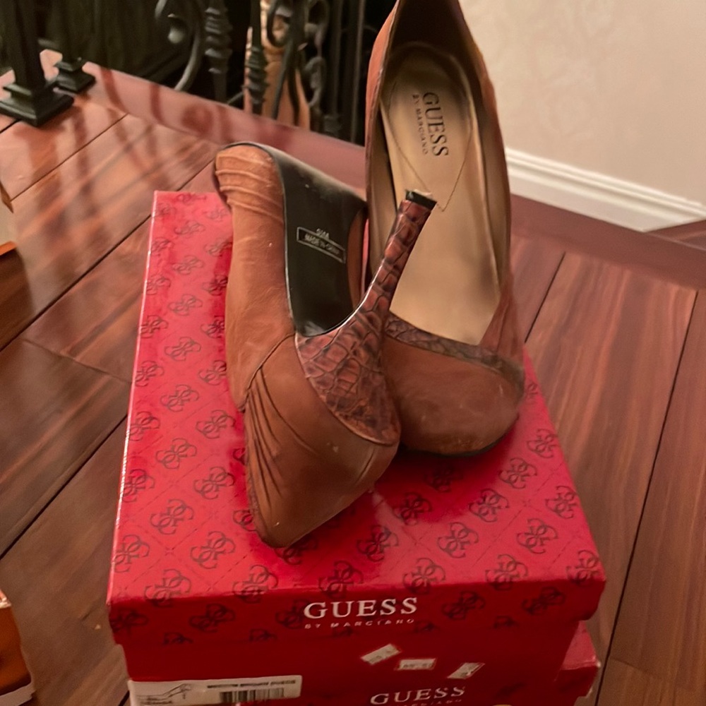 guess by Marciano Brown suede heels
